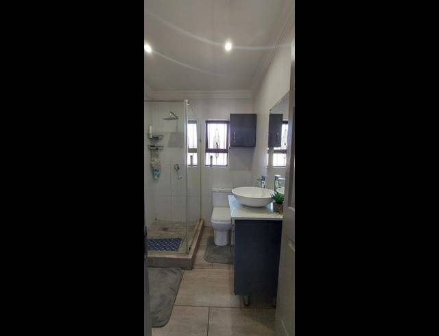 3 BEDROOM HOUSE FOR SALE IN THE ORCHARDS